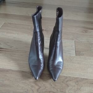 Gucci Dark Brown Leather Heeled Boots